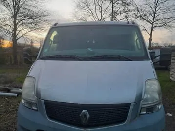 Renault Mascot