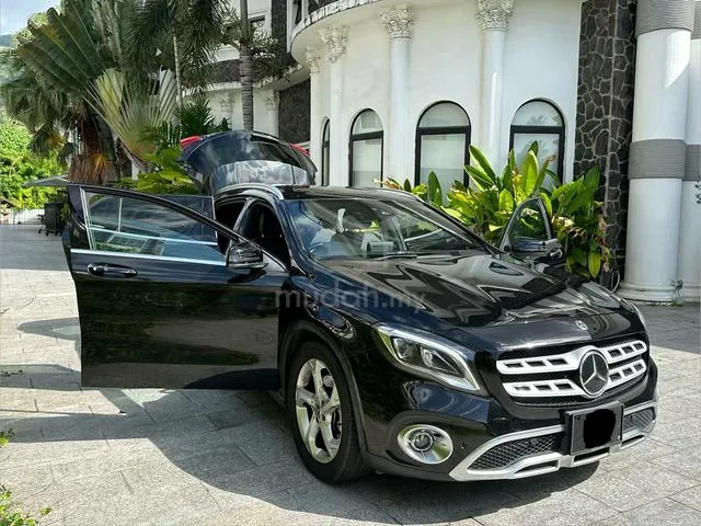 Mercedes-Benz Gla220