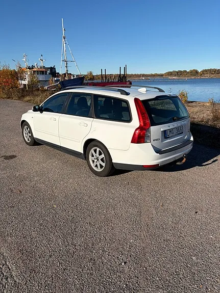 Volvo V50 2009 photo 3