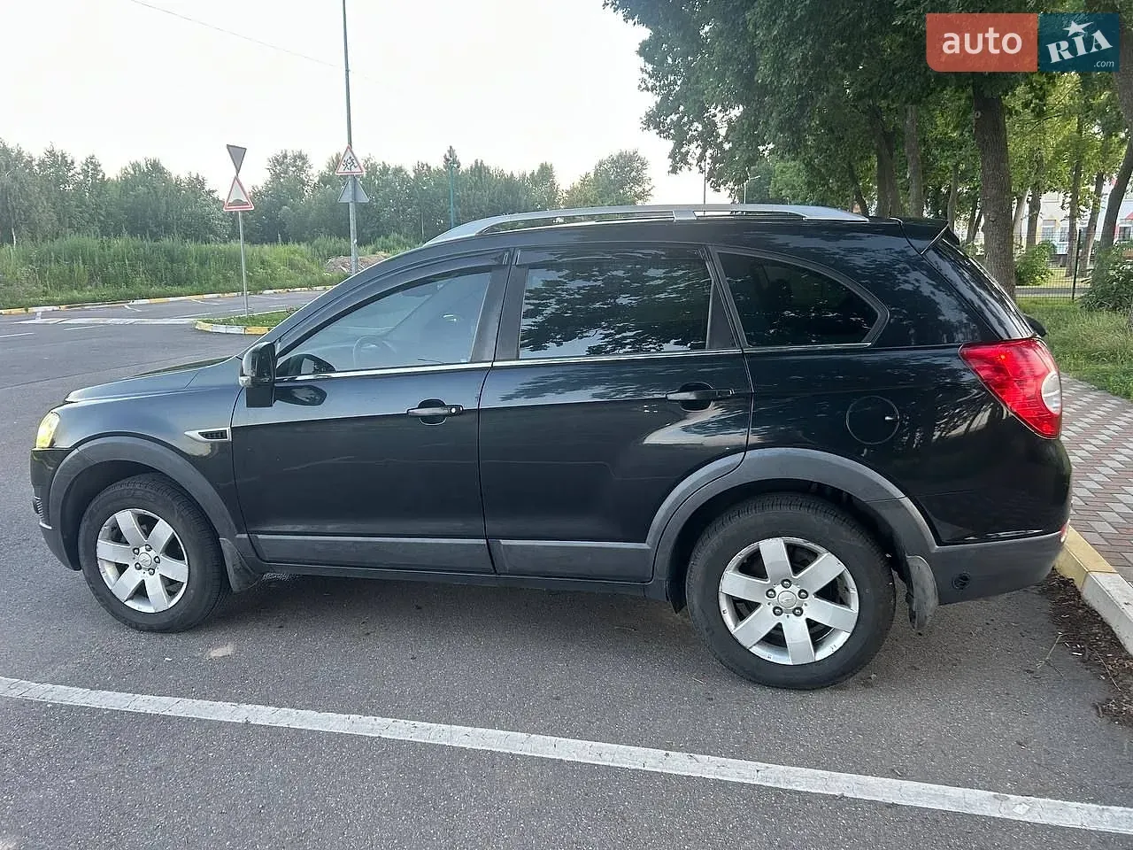 Chevrolet Captiva 2011 photo 3