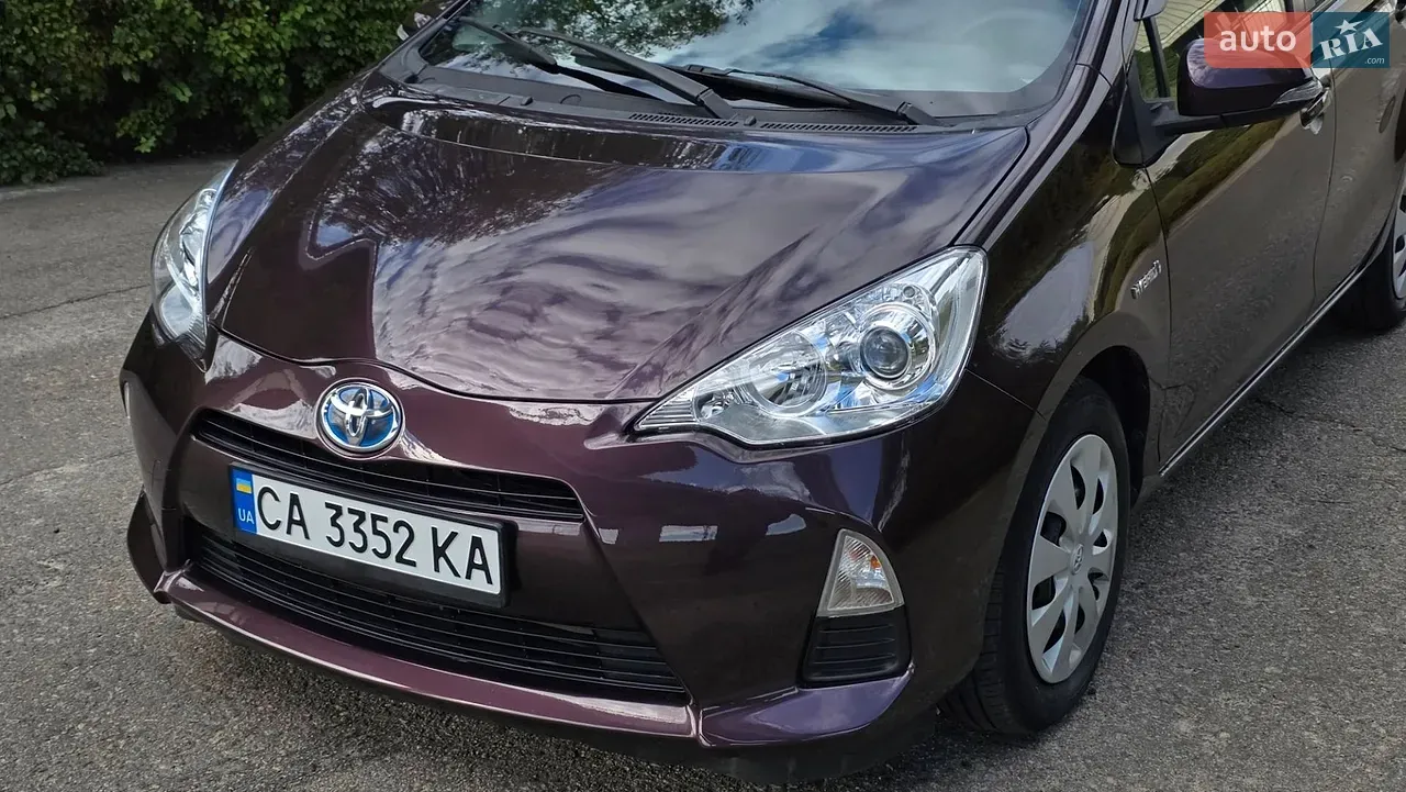 Toyota Aqua 2014 photo 4