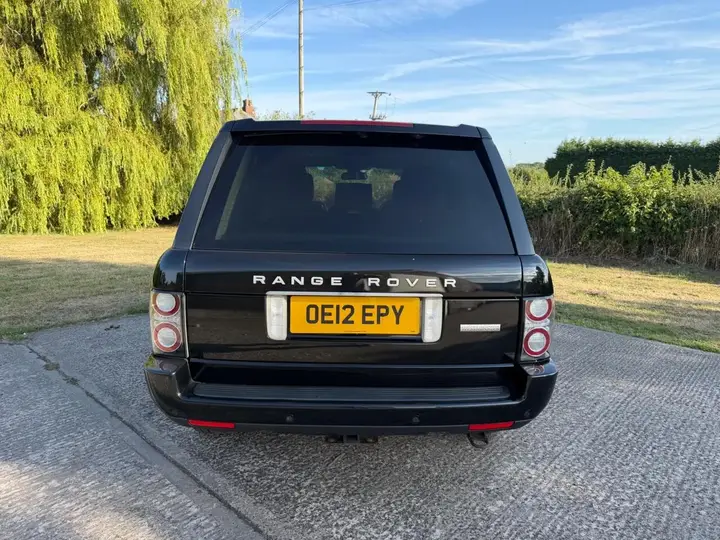 Land Rover Range Rover 2012 photo 4