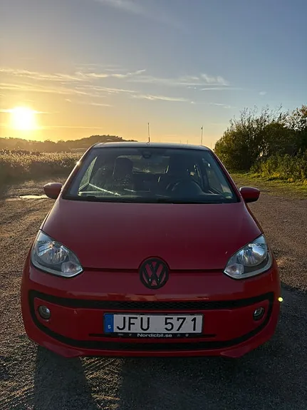 Volkswagen Up 2012 photo 2