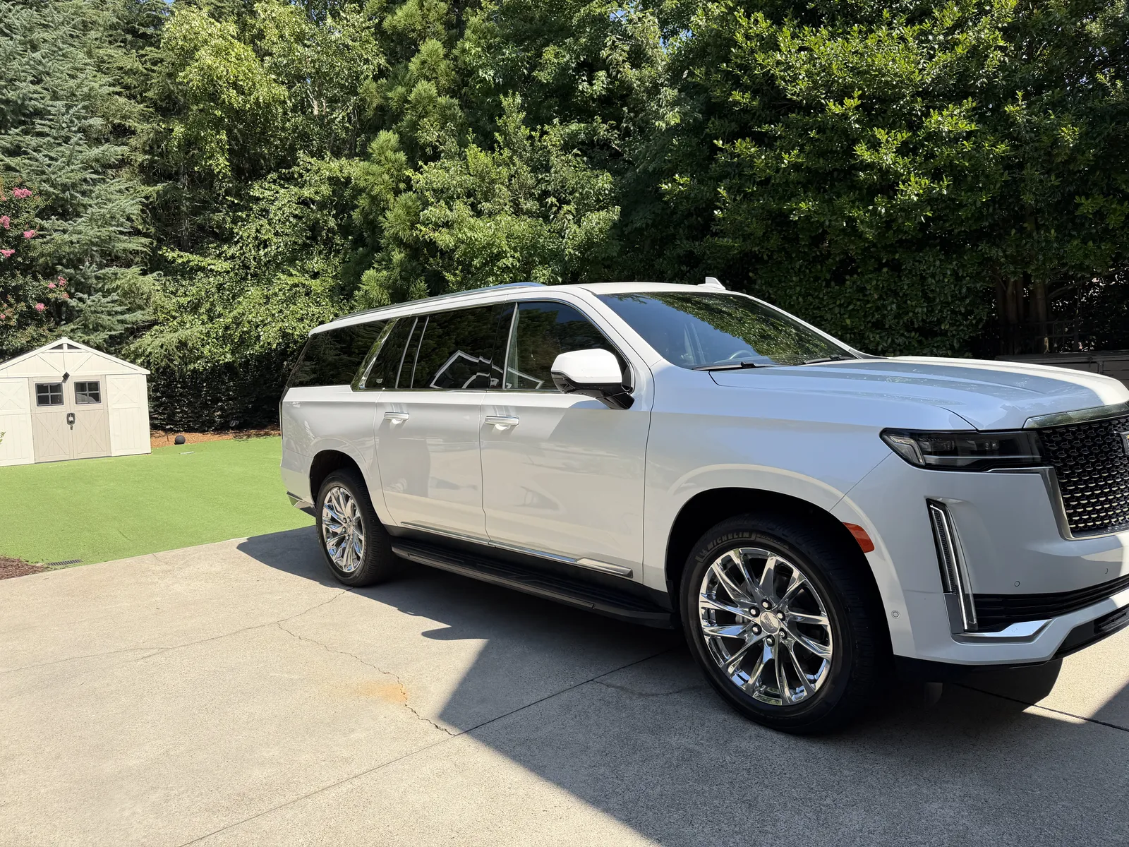 Cadillac Escalade Esv