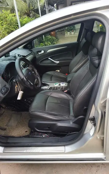 Ford Mondeo 2011 photo 4