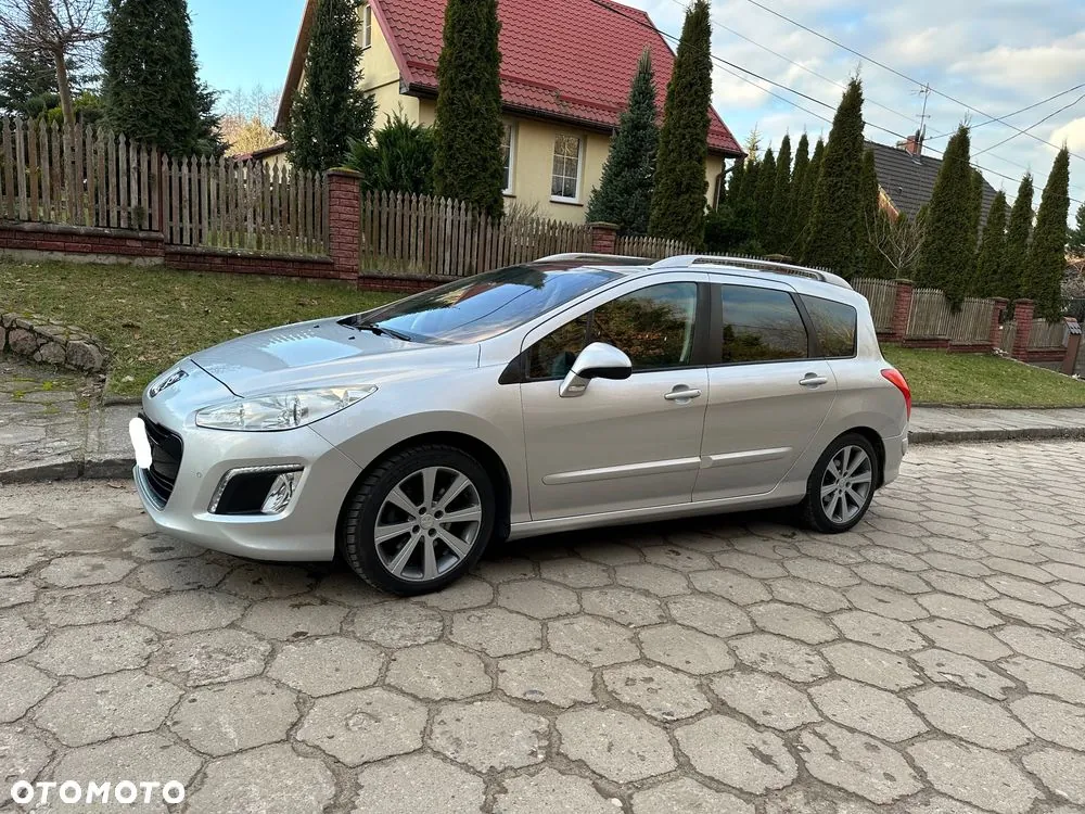 Peugeot 308 2012 photo 3