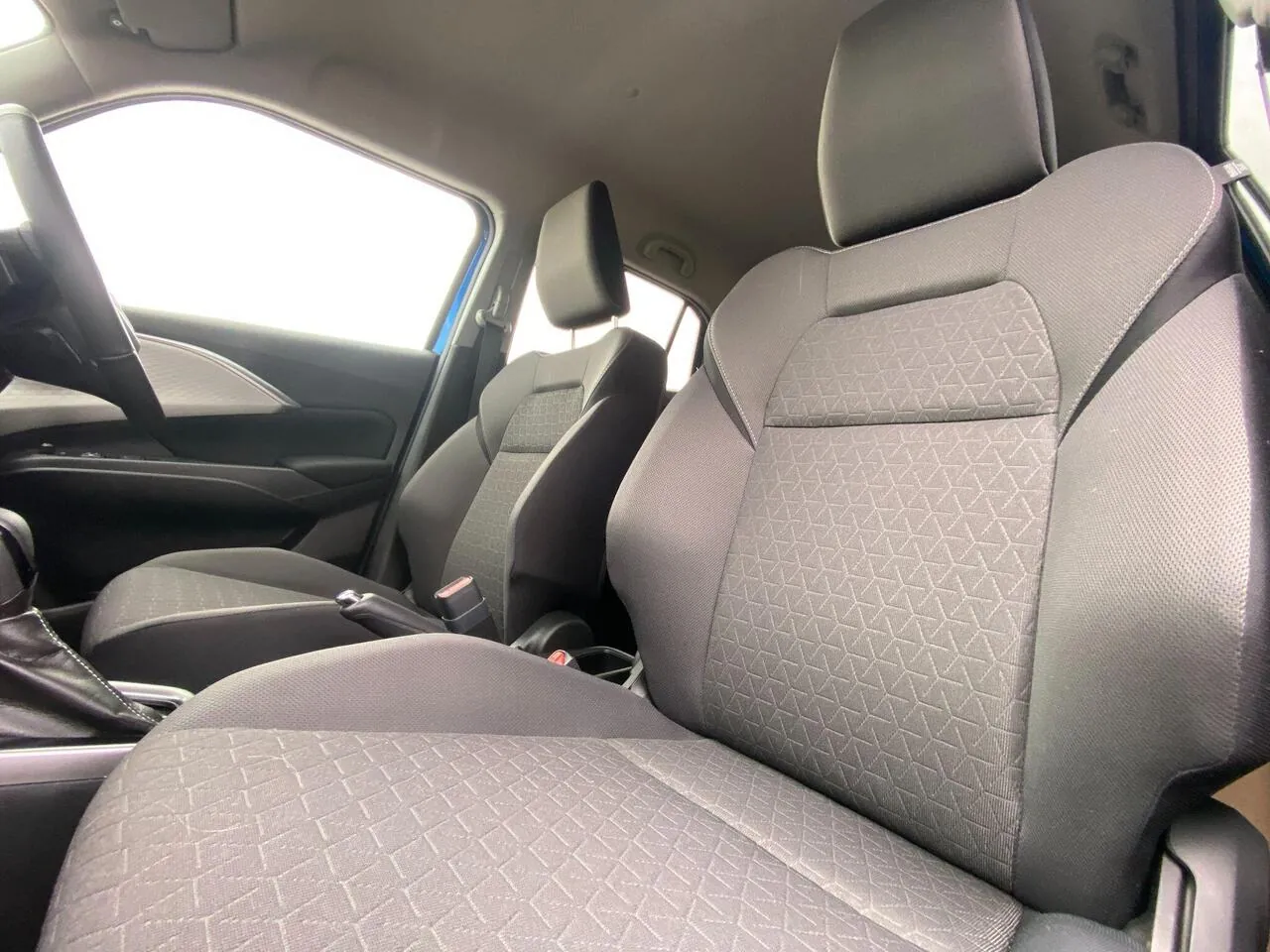 Suzuki Swift 2025 photo 5