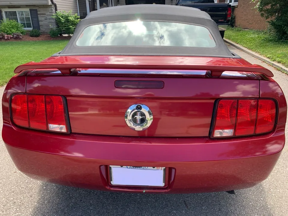 Ford Mustang 2005 photo 2