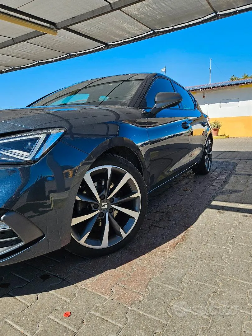 Seat Leon 2020 photo 2