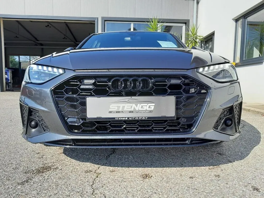 Audi A4 2020 photo 2