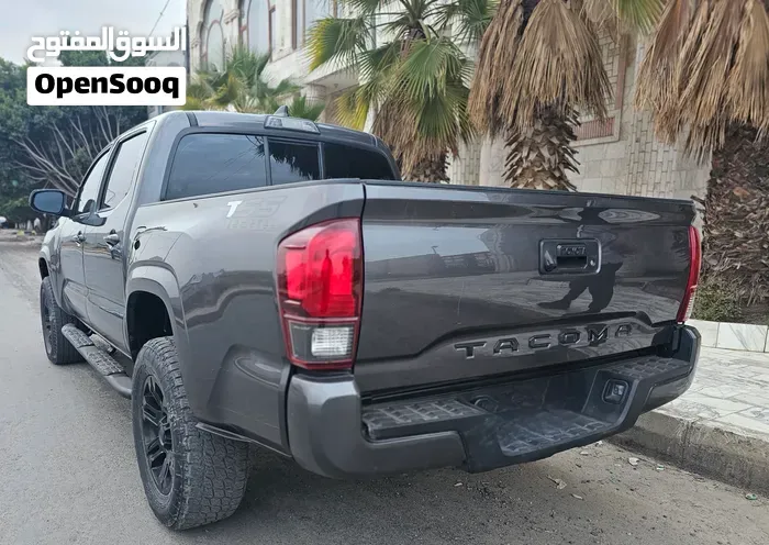 Toyota Tacoma 2019 photo 2