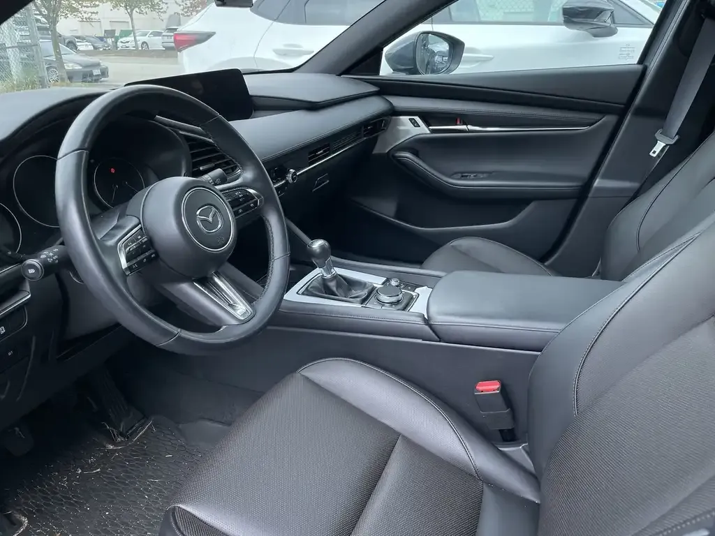 Mazda 3 2025 photo 4