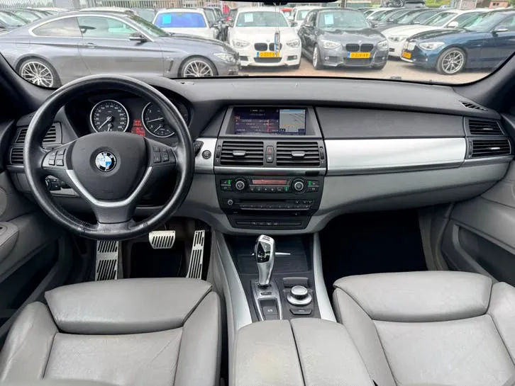 BMW X5 2007 photo 2