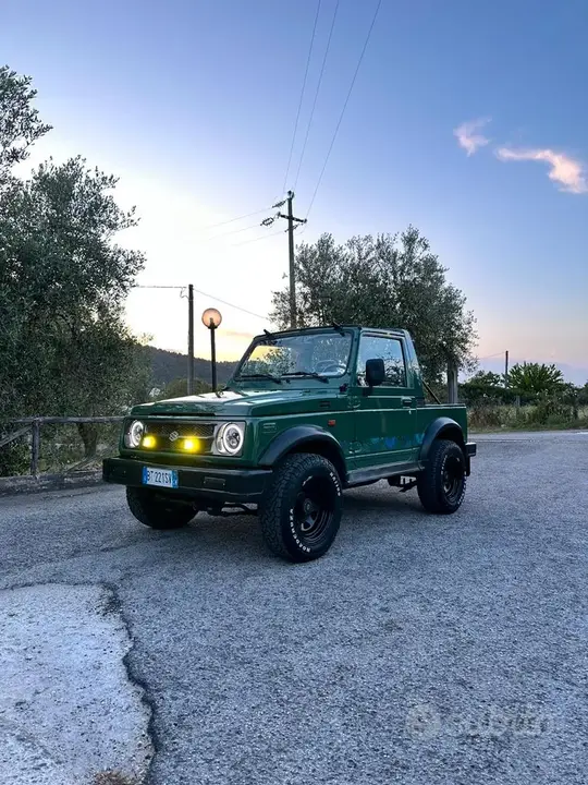 Suzuki Samurai 1998 photo 2
