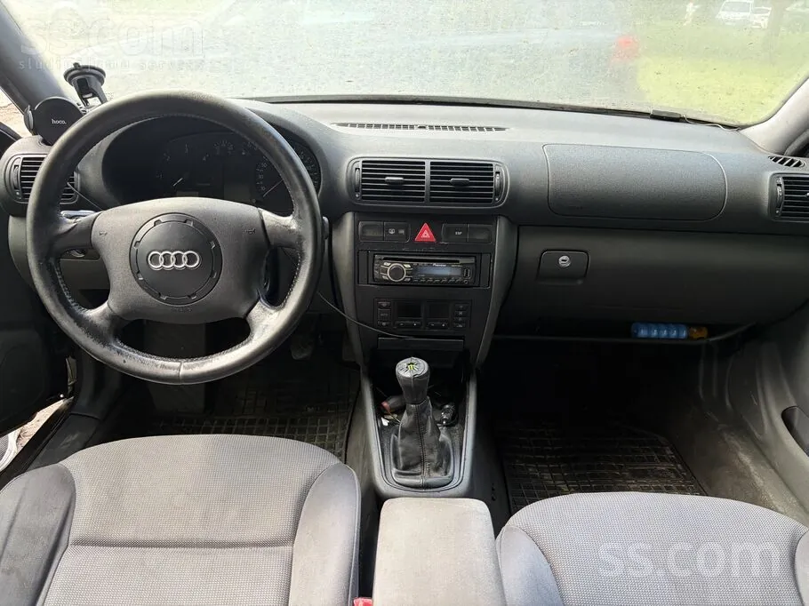 Audi A3 2000 photo 2