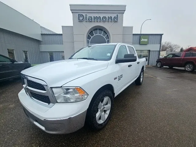 Ram 1500 Classic 2023 photo 2