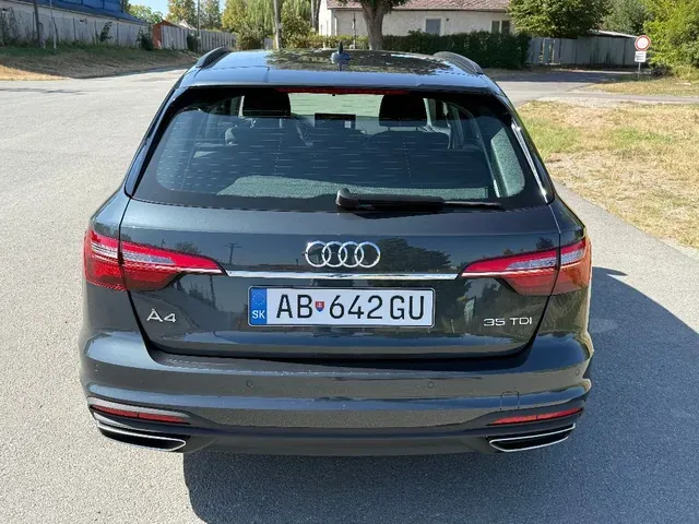 Audi A4 Avant 2019 photo 4