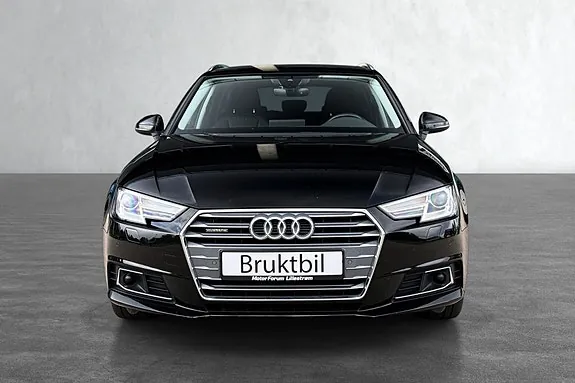 Audi A4 2018 photo 2