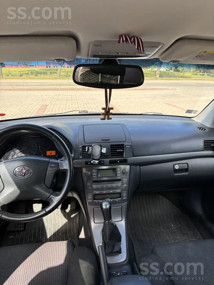 Toyota Avensis 2008 photo 5