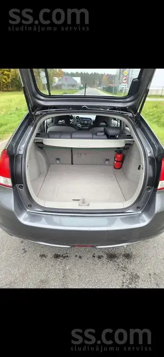Honda Insight 2010 photo 5