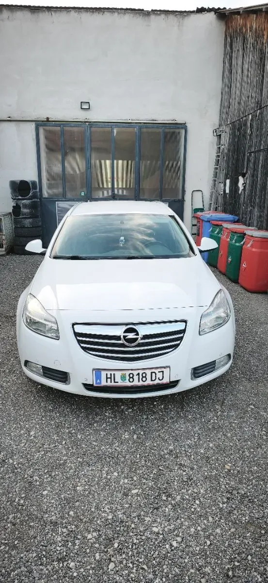 Opel Insignia 2012 photo 2