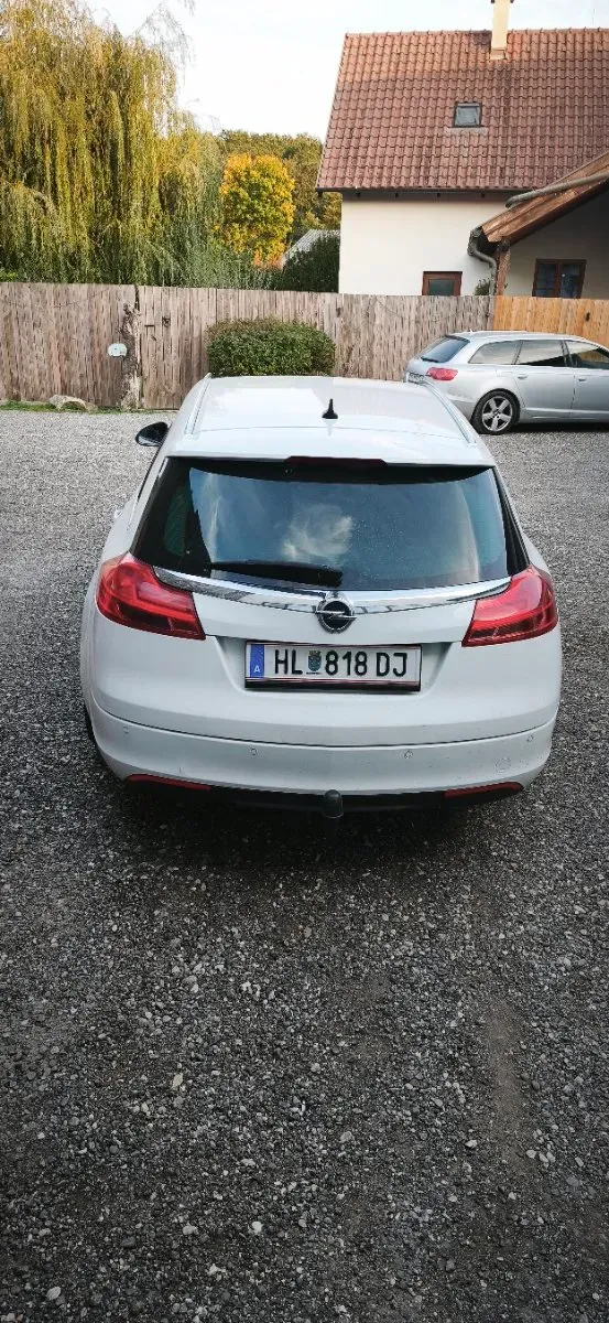 Opel Insignia 2012 photo 3