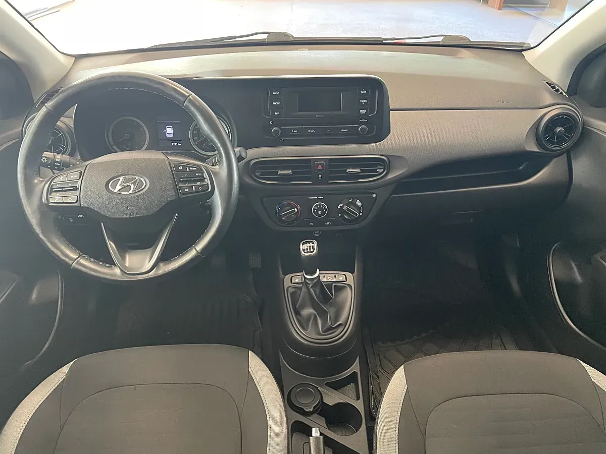 Hyundai I10 2022 photo 3