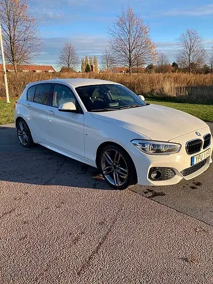BMW 118I 2018 photo 3