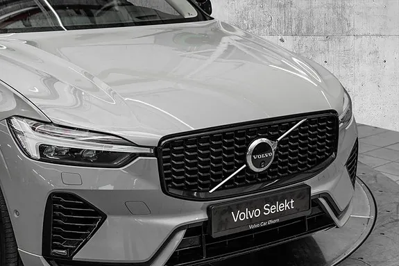 Volvo Xc60 2025 photo 2