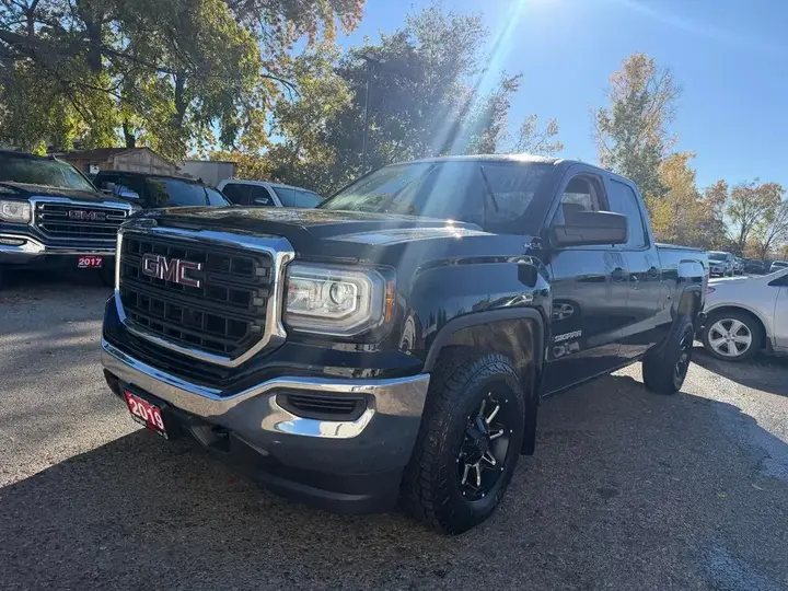 GMC Sierra 1500 2019 photo 3