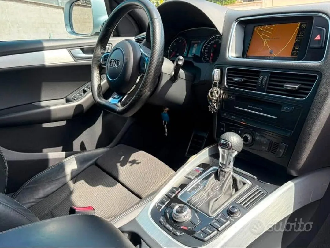 Audi Q5 2010 photo 3
