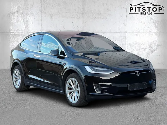 Tesla Model X 2017 photo 4