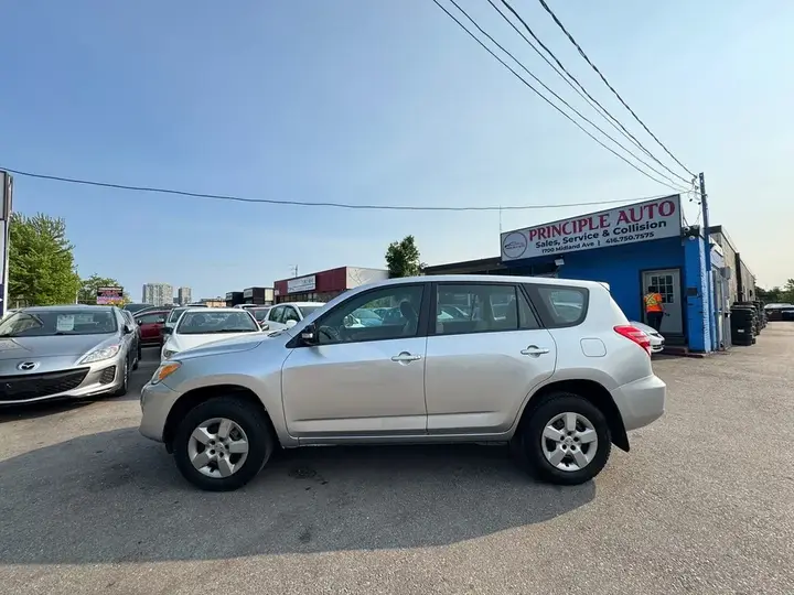 Toyota Rav4 2012 photo 3