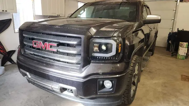 GMC Sierra 1500 2015 photo 2