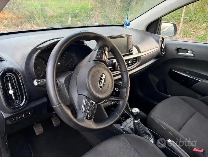 Kia Picanto 2018 photo 2