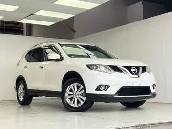 Nissan X-Trail 2015 photo 2