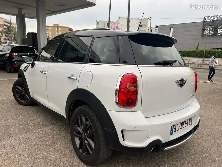 Mini Countryman 2011 photo 4