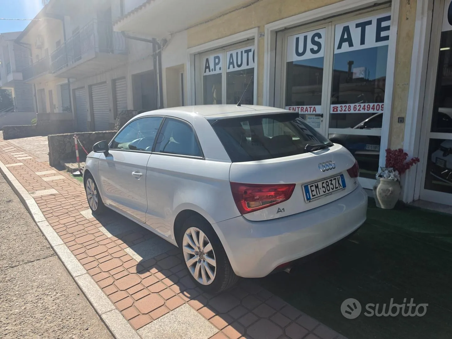 Audi A1 2012 photo 3