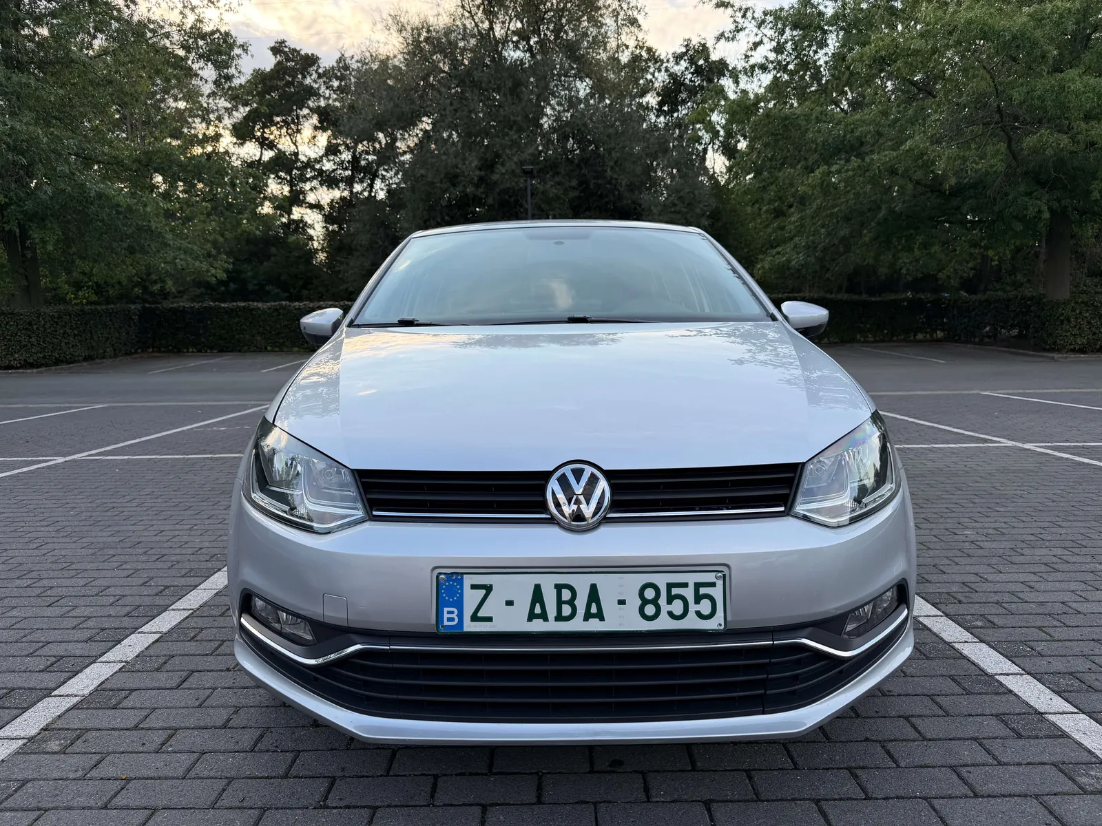Volkswagen Polo 2015 photo 2