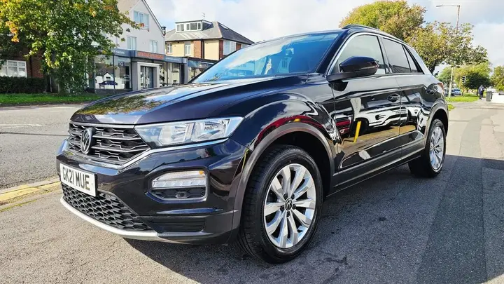 Volkswagen T-Roc 2021 photo 2