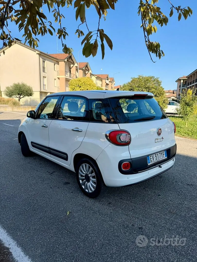 Fiat 500L 2014 photo 3