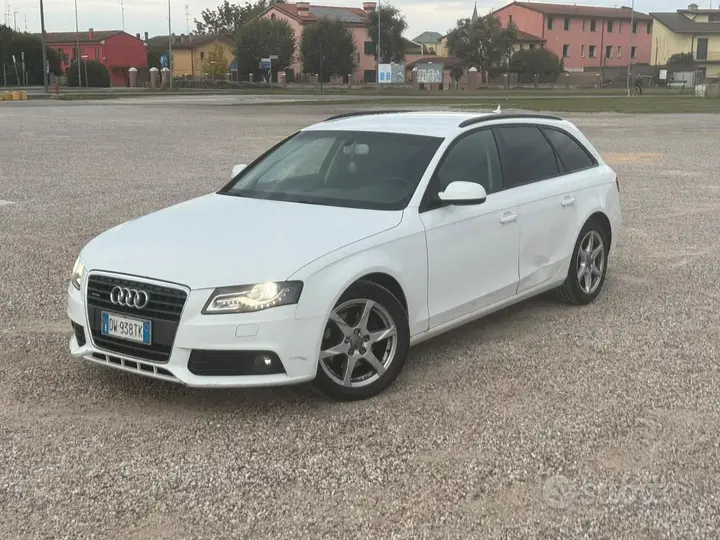 Audi A4 Avant 2009 photo 2