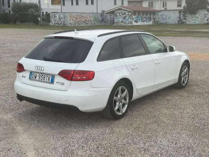 Audi A4 Avant 2009 photo 4