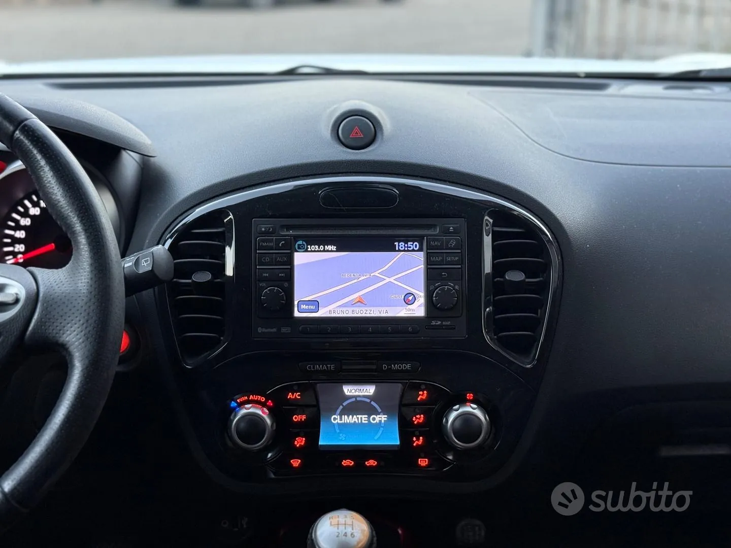 Nissan Juke 2011 photo 4