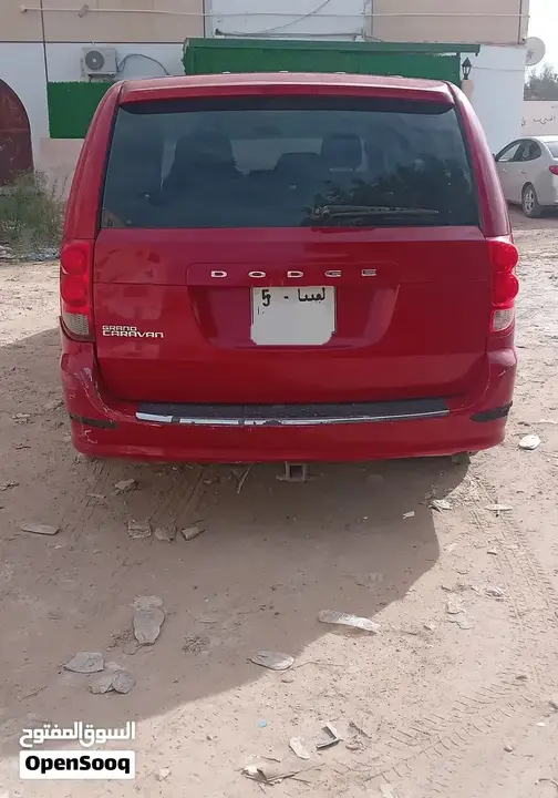 Dodge Caravan 2012 photo 4