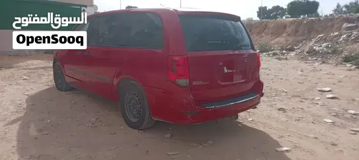 Dodge Caravan 2012 photo 3