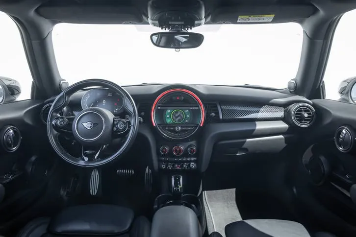 Mini Cooper S 2021 photo 3