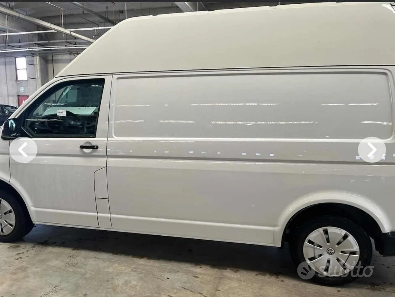 Volkswagen Transporter 2022 photo 4