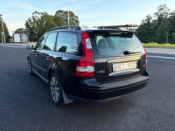 Volvo V50 2007 photo 2