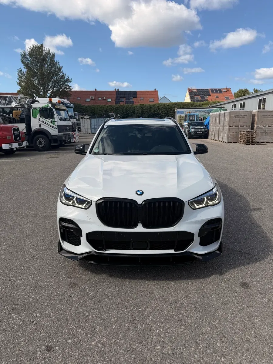BMW X5 2022 photo 2
